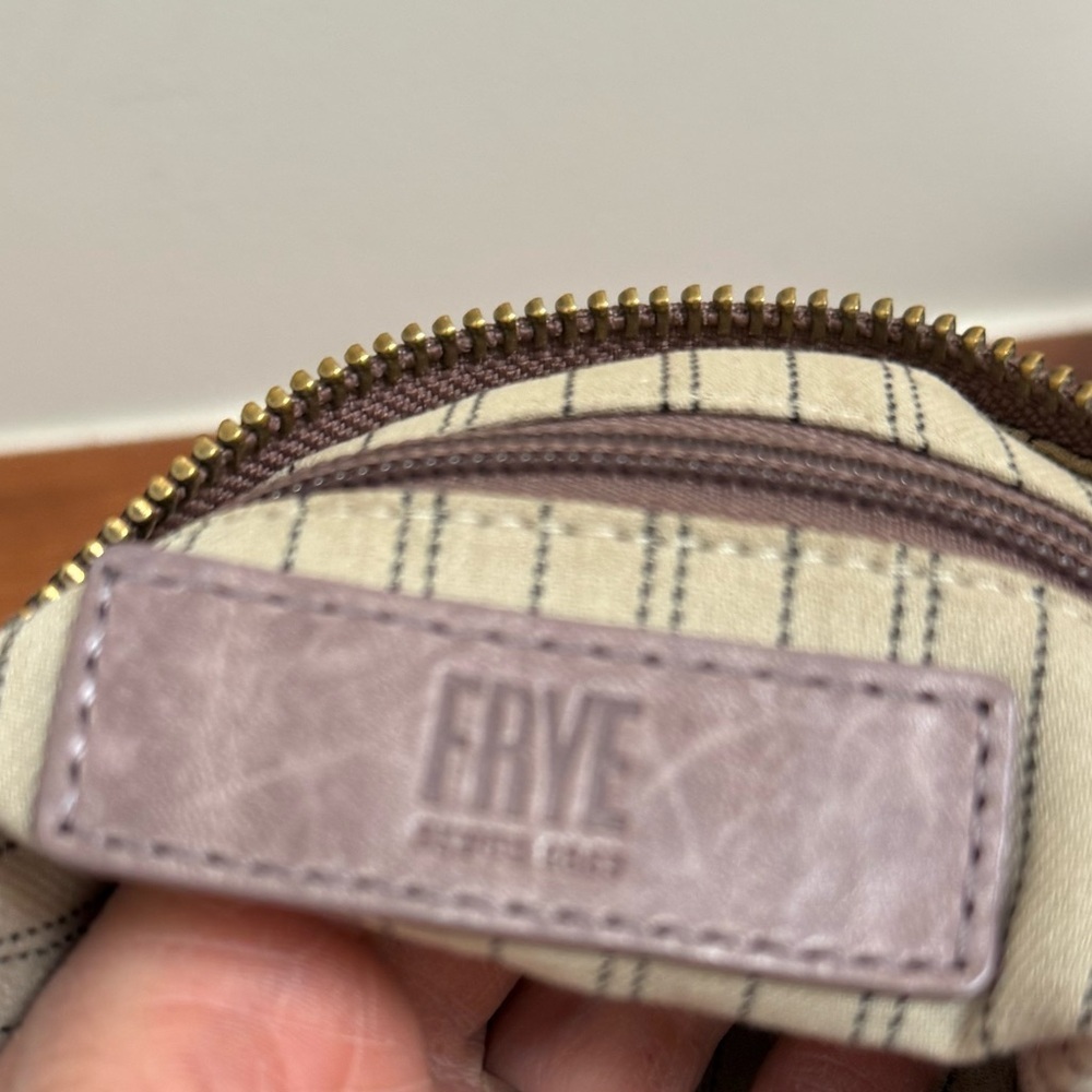 Frye Melissa Leather Crossbody Bag EUC - Picture 9 of 10